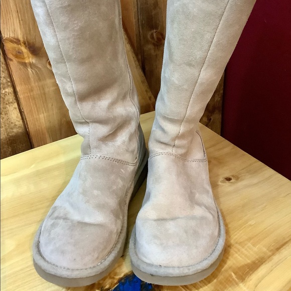 ugg zipper back boots